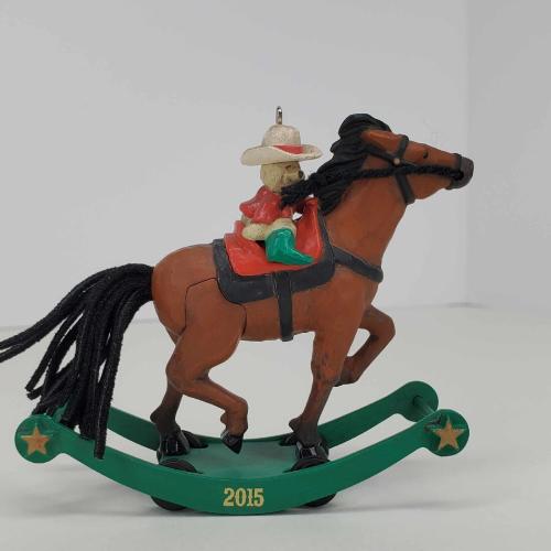 Миниатюра для кукольного домика Мишка Тедди-Ковбой на лошадке-качалке, 15 г.